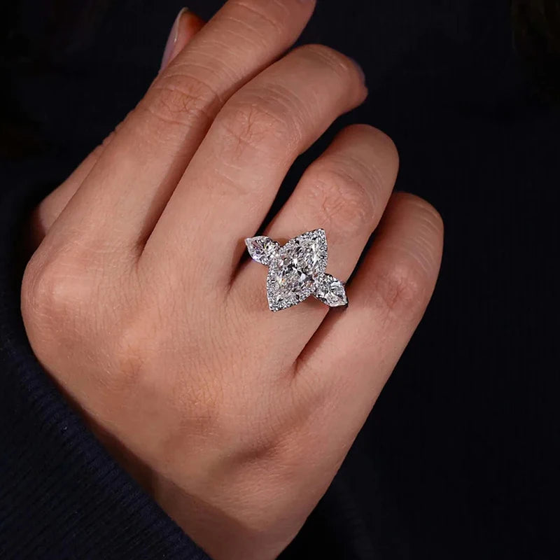 Huitan Marquise Cubic Zirconia Wedding Ring for Women – Silver CZ Wedding Ring Vue