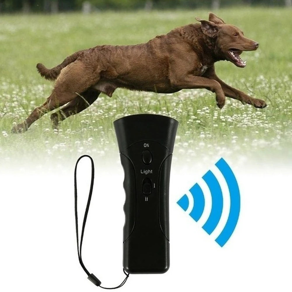 Ultrasonic Dog Bark Deterrent Device with LED Light Ultrasonic Dog Deterrent Vue