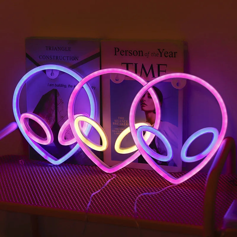 Green Alien Neon Signs for Wall Decor Bedroom Man Cave Game Room Home Bar Party Decor LED Alien Neon Light for Kid Birthday Gift Vue