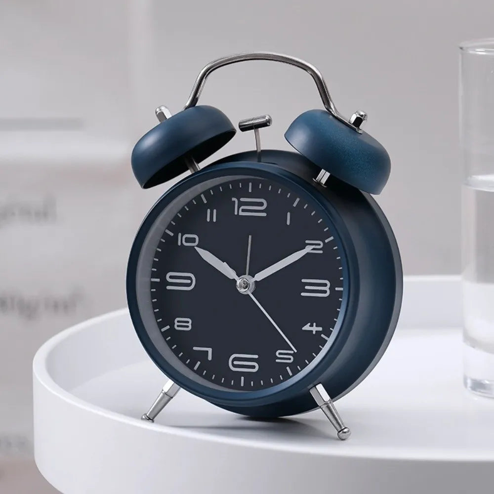 4 Inch Twin Bell Loud Alarm Clock Luminous Non-Ticking Student Alarm Clock Metal Frame Silent Strong Wake-up Table Clock Vue