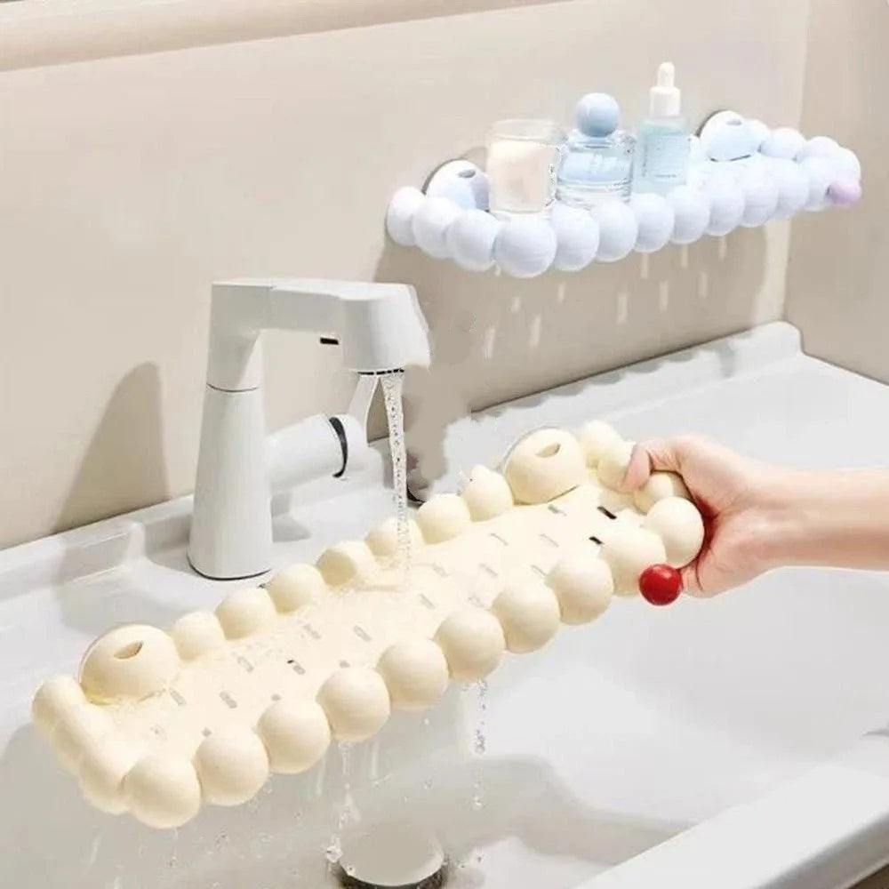Plastic Cloud Suction Cup Storage Rack Punch Free Large Capacity Cosmetics Storage Rack Space Saving Wall Mounted Vue