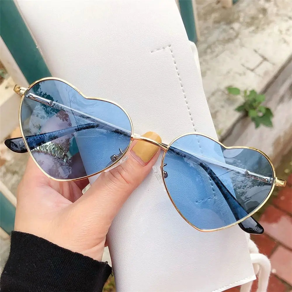 Women Fancy Accessories Metal Frame Heart Sun Glasses Shades 90s Glasses Heart-Shaped Sunglasses Vue