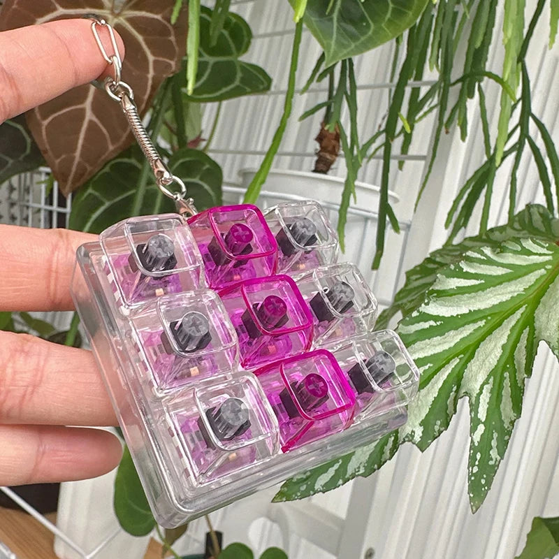 9 Keys Keyboard Keycaps Keychain Fidget Toy Anti-Anxiety Point Keycaps Party Stress Relief DIY Keycaps Toy Keyboard Caps Vue