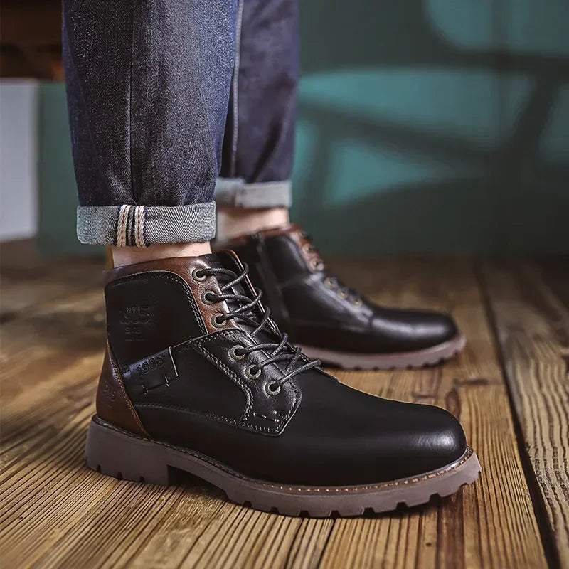 Men's British Chelsea Ankle Boots – Lace-Up Pointed Toe Chelsea Ankle Boots Vue