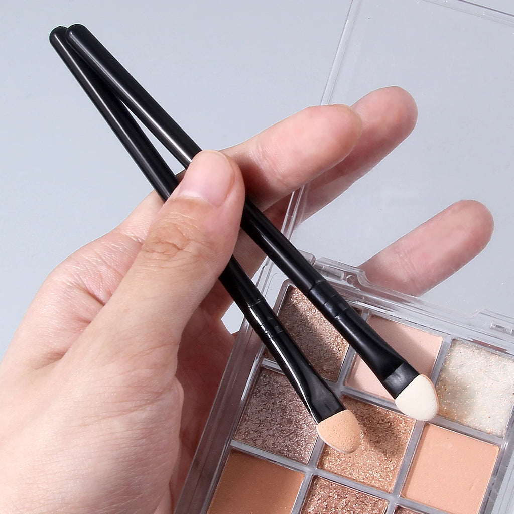 Hot Sale 10PCS Eyeshadow Sponge Brushes Reuse Applicators for Precise Eye Makeup Free Shipping Eye Makeup Applicators Vue