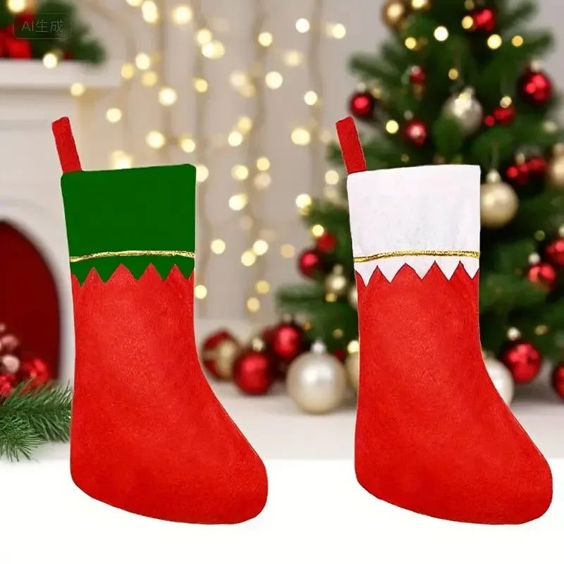 Christmas Fireplace Hanging Stocking Holiday Decoration Gift Bag for Party Display Festive Ornament Christmas Home Decor Scene Vue