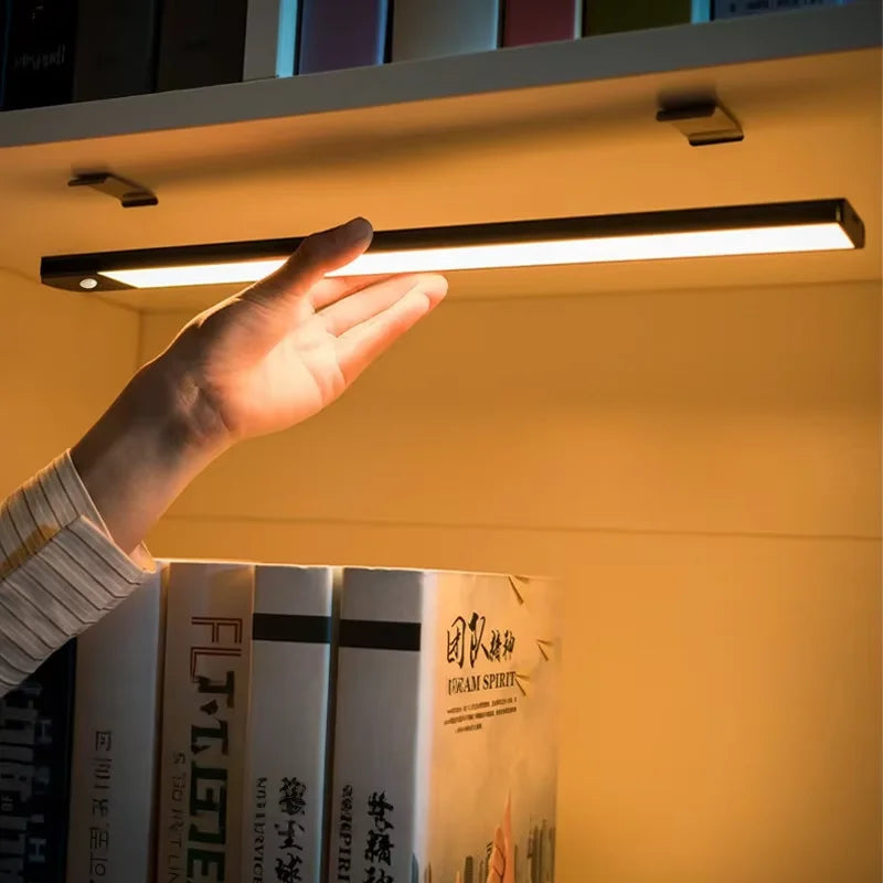 LED Motion Sensor Night Light 20/30cm Wireless Lamp with Type-C Charging Wall-Mounted Under Cabinet Light for Bedroom Kitchen Vue