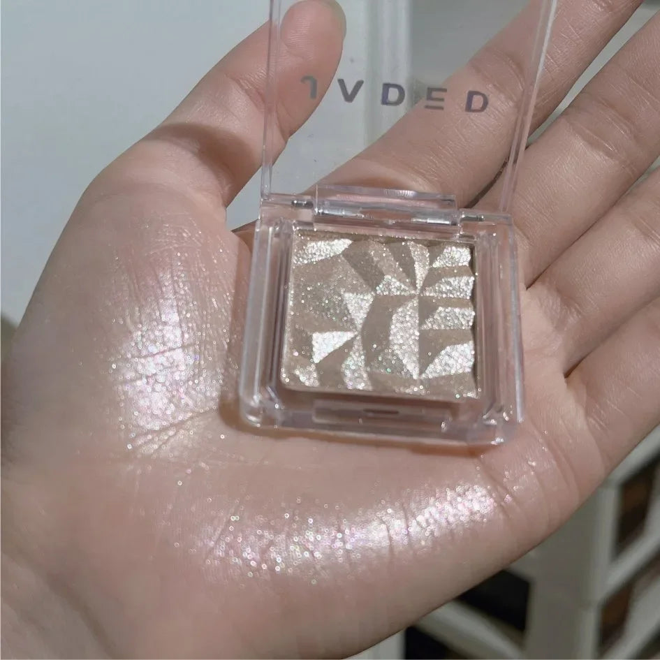 Highlighter Eyeshadow Palette Monochrome Diamond Sparkling Fine Shimmer Sequin Pearly Chameleon 3D Eye Shadow Pigment Contour Vue