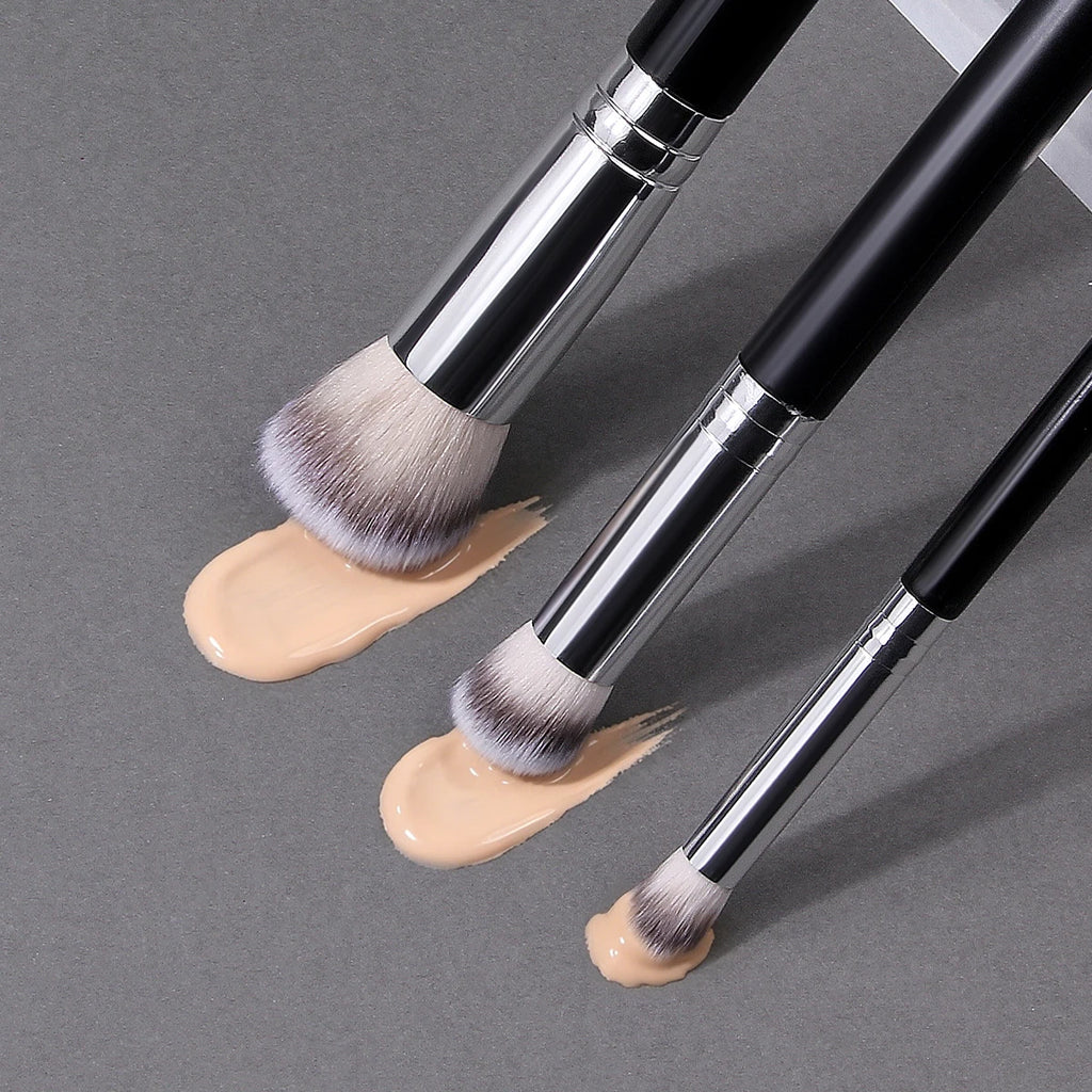 Foundation Concealer Brush, Premium Contour Blusher Brushes, Flawless Under Eye Dense Face Makeup Brush For Blending Vue