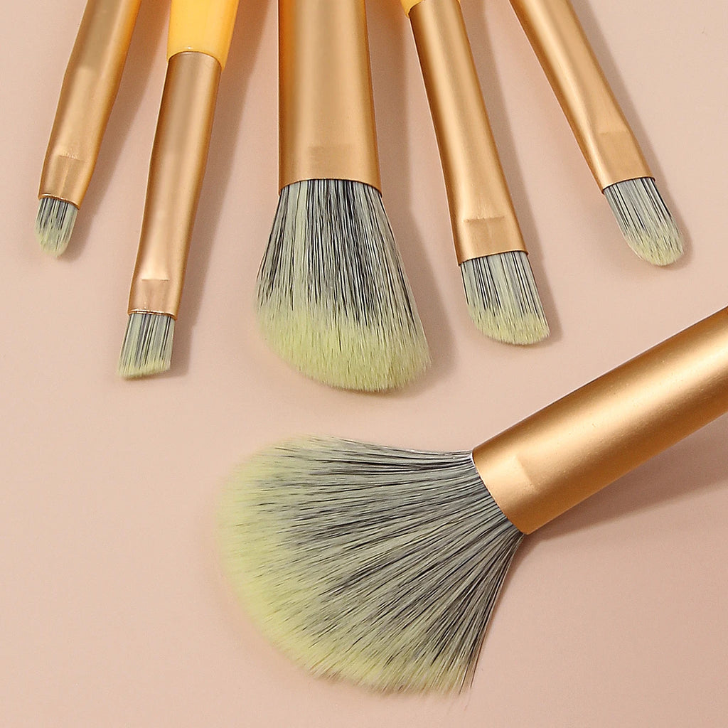 6PC Soft Hair Facial and Eye Portable Makeup Set Brushes - Vibrant Orange Portable Makeup Brush Set - Soft Hair Loose Powder, Bl Vue