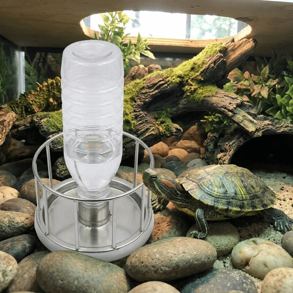 Large Capacity Turtle Stainless Steel Feeder Wear Resistant Fence Design Tortoise Food Dish Anti-overflow Wide Mouth Vue