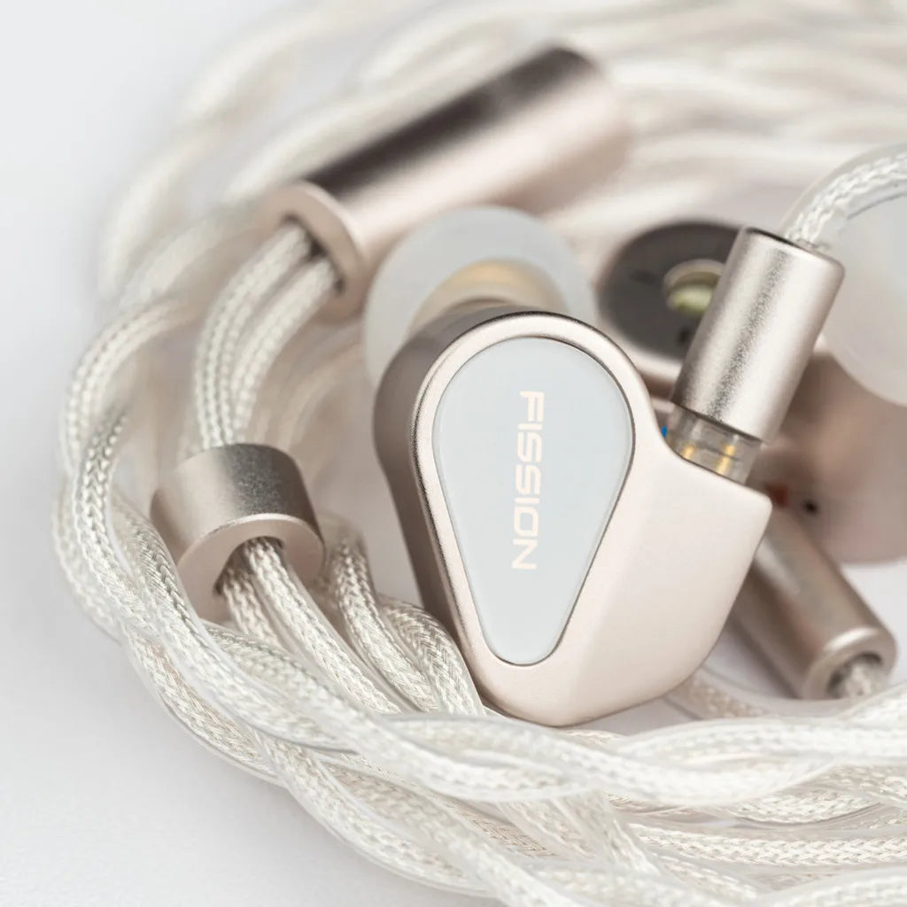 TANCHJIM Fission DMT5 In-Ear Earphone | 12 Sound Profiles Wired In-Ear Earphone Vue