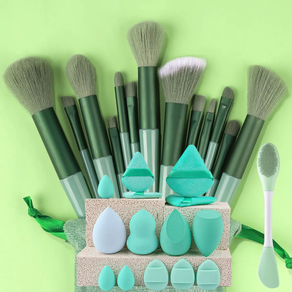 8/13/28Pcs Makeup Brushes Sets Professiona Cosmetic Foundation Powder Eyeshadow Kabuki Blending Make Up Brush Makeup Beauty Tool Vue T28-Green with bag