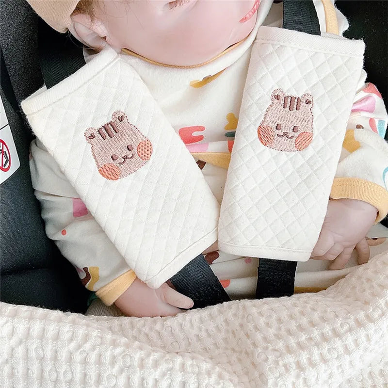 vvocci Baby Vehicle Seat Cushion Safety Belt Accessories Shoulder Strap Cover Chest Protection for Kid Soft Pad Anti-strangling Vue B79 Squirrel (A Pair