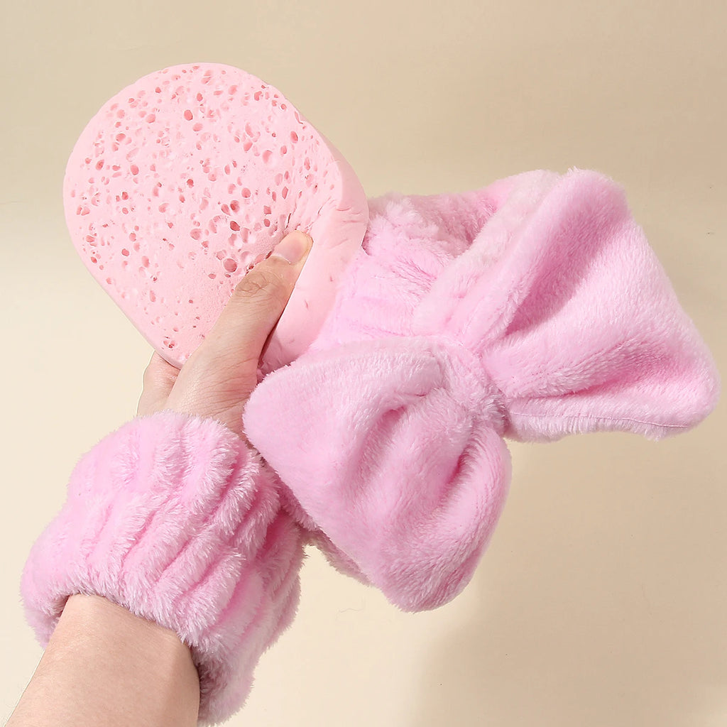 Hot Sale 4PCS Pink Plush Skincare Set, Bow Headband + Wristbands + Cleansing Sponge for Face Washing & Makeup Removal Vue