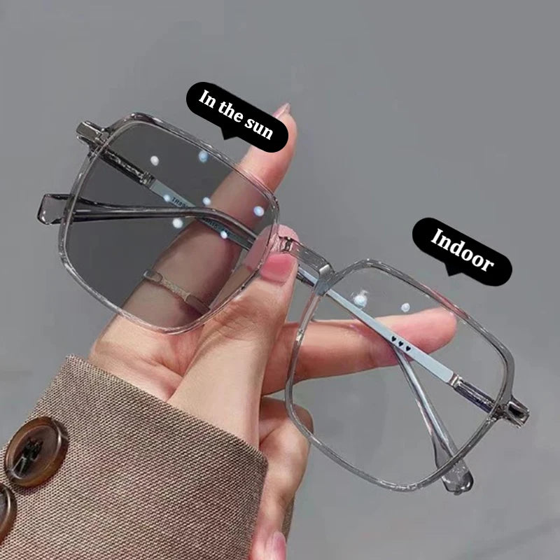 New Men Women Color Changing Eyeglasses Photochromic Glasses Anti Blue Glasses Anti UV Sunglasses Square Clear Frame Eyewear Vue Gray