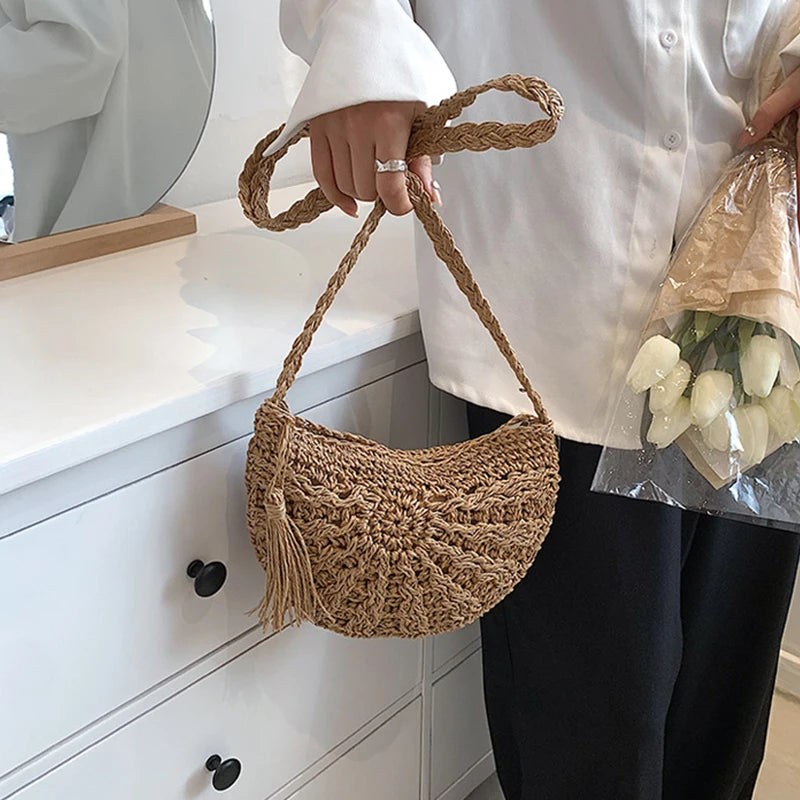 Fashion Semicircle Straw Woven Shoulder Crossbody Bag Travel Small