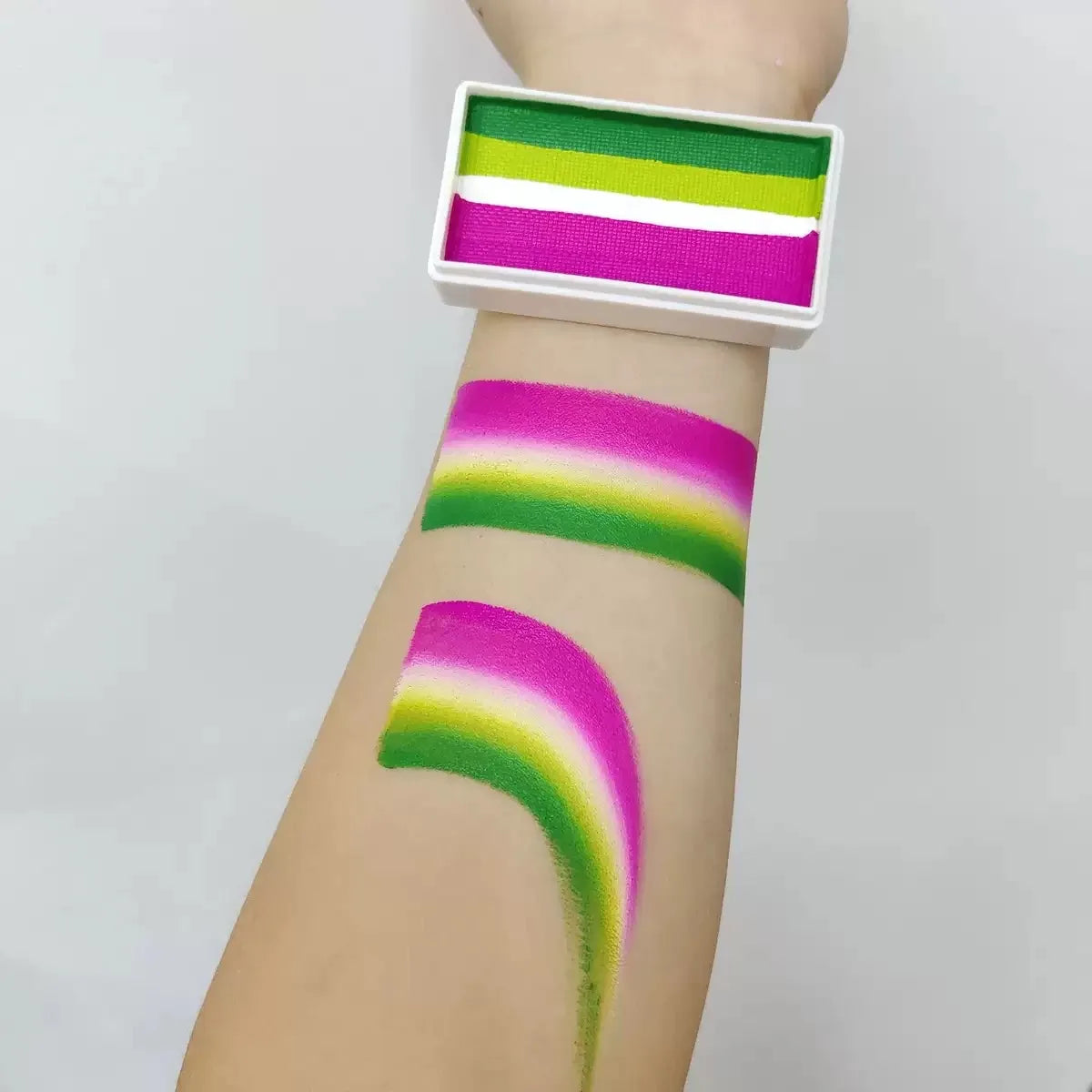 Split Cake Face & Body Paint 30g – Non-Toxic, Water-Based