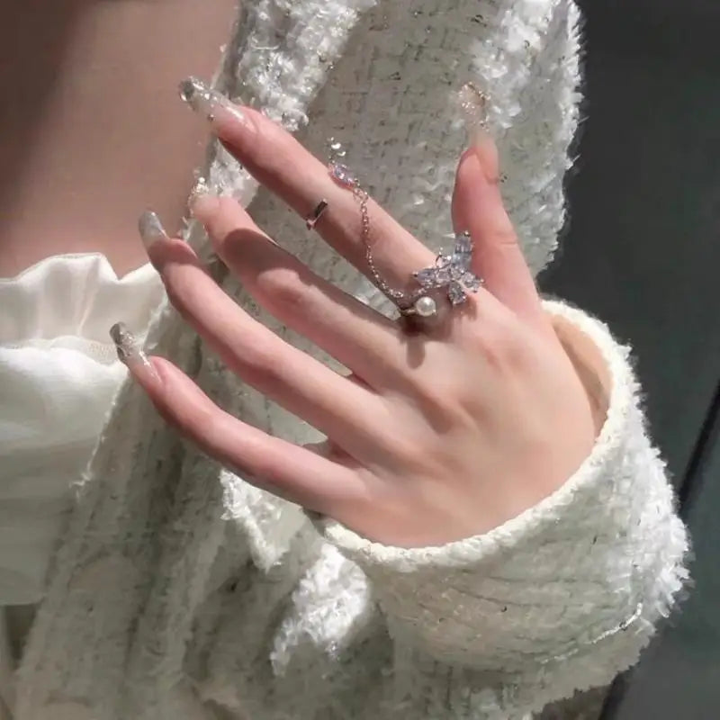 Women Fashion Butterfly Tassel Double Finger Chain Rings Hip Hop Sparkling Gift for Girlfriend Event Use Vue