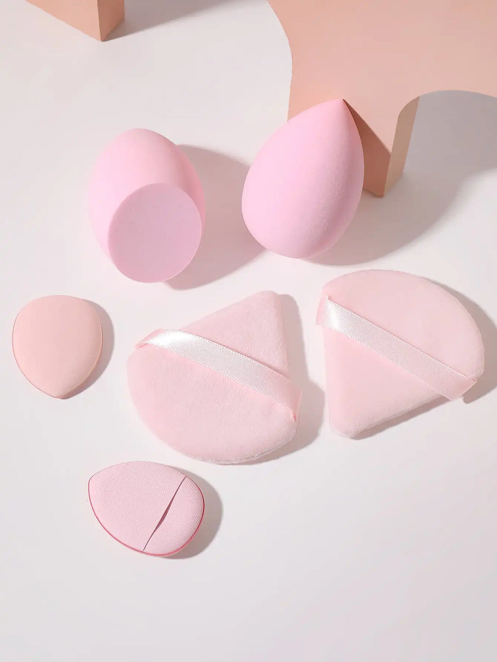 6PCS Soft Triangle Makeup Puff Set: Ideal for Cream/Powder Concealer & Loose Powder, Achieve Flawless Face Makeup Vue
