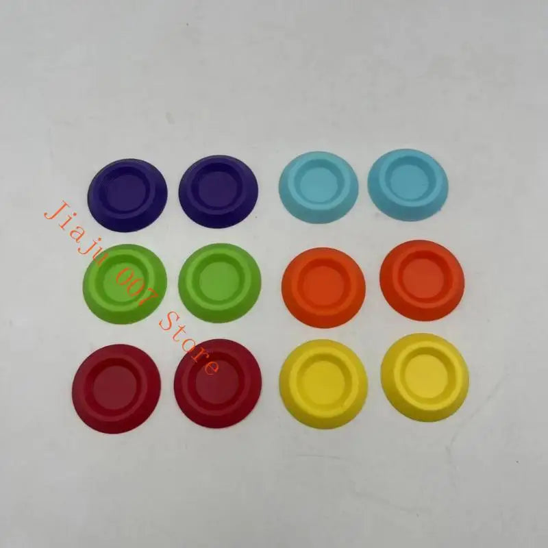 24-Pack Plastic Feeding Dishes for Reptiles, Isopods & Roaches Reptile Feeder Dishes Vue