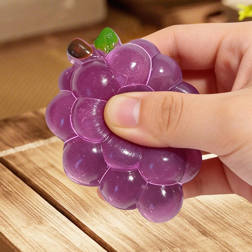 Soft Realistic Grape Shape Squeeze Toy Calming Pocket-Sized Squeeze Toy for Boys Girls Children Students Adults Classroom Home Vue