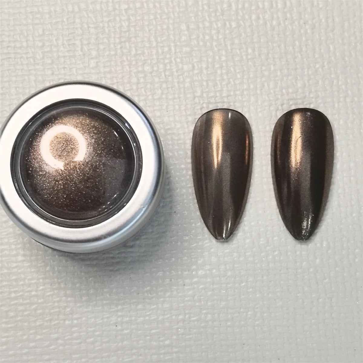 4pcs Magic Mirror Nail Sparkling Powder Gold Silver Pigments Trendy Dust Cleaning Nail Art Creation Accessories Tools Winter Vue
