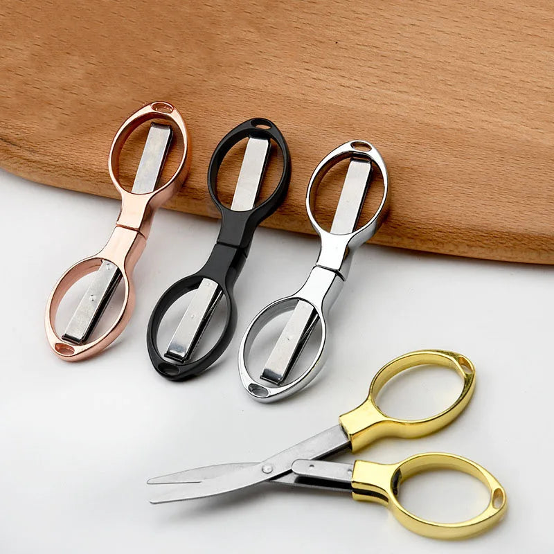 Knife 1PC Portable Folding Scissors Carbon Steel Line Cutting Tools Mini Hand Tool Supplies Multifunctional Needlework Scissors Vue