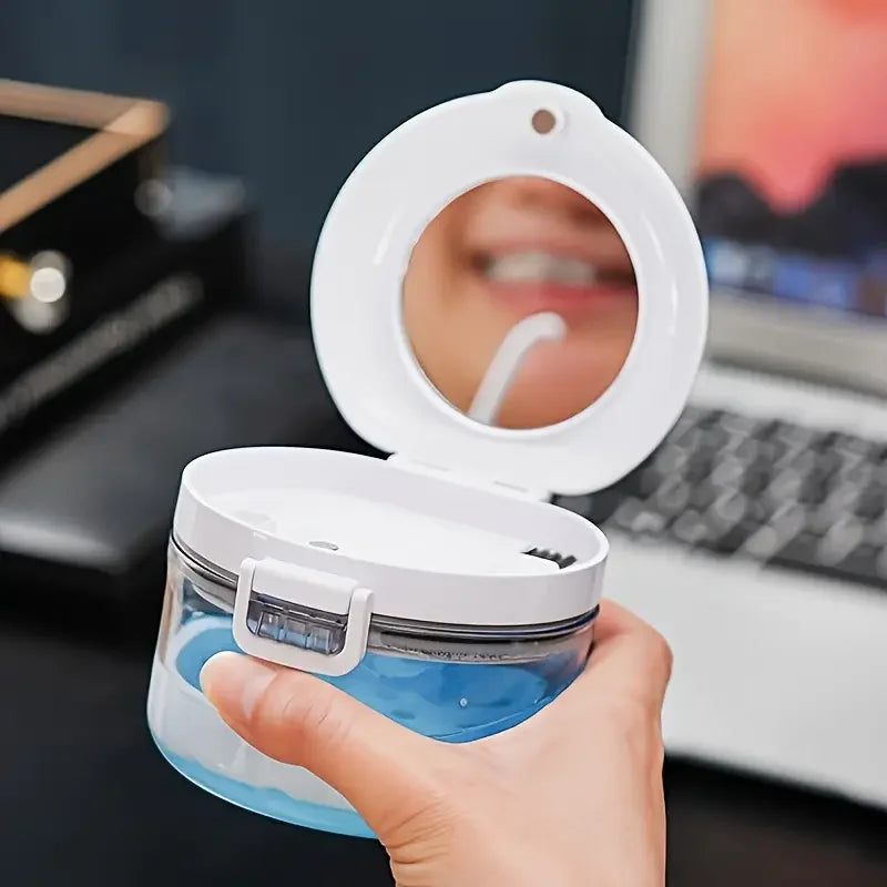 Portable Retainer Case & Denture Storage Box – Clear Aligner Retainer Storage Case Vue