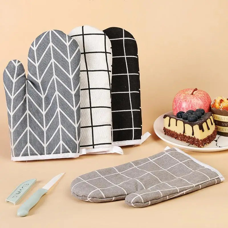 1pc Insulated Oven Glove Heat Resistant Thickened Design Kitchen Mitt for Microwave and Baking Tasks Vue