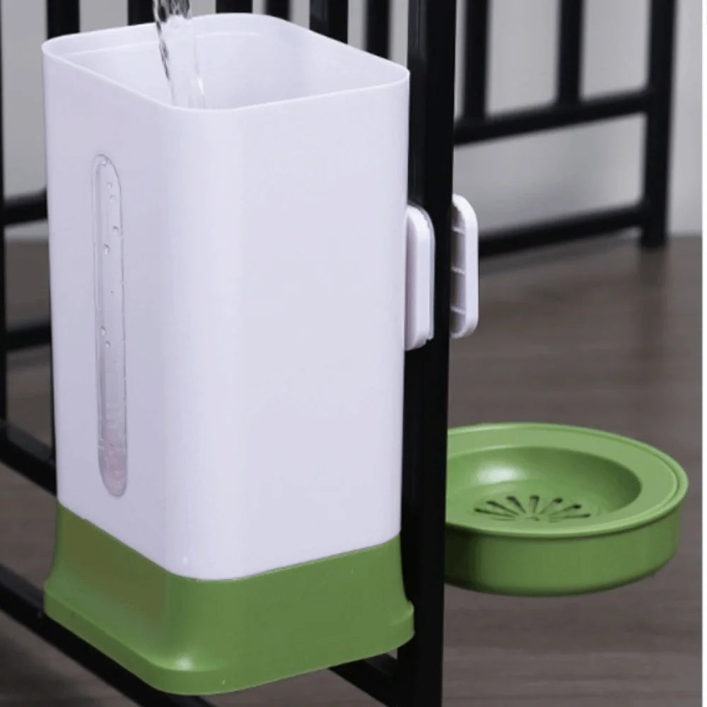 1.5L Dog Water Dispenser Large Capacity Leak-Proof Cage Hanging Water Bottle Easy to Clean Adjustable Hanging Crate Water Bowl Vue Green-