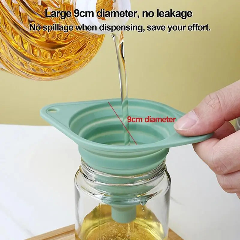 Foldable Silicone Funnel for Kitchen, Oil & Fuel Pouring Silicone Kitchen Funnel Vue