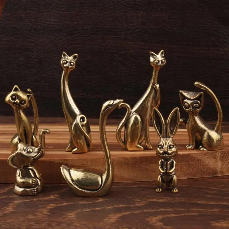 Funny Cat Brass Small Ornament Home Office Desktop Kitten Figurines Handmade Tabletop Copper Animal Sculpture Decoration Crafts Vue