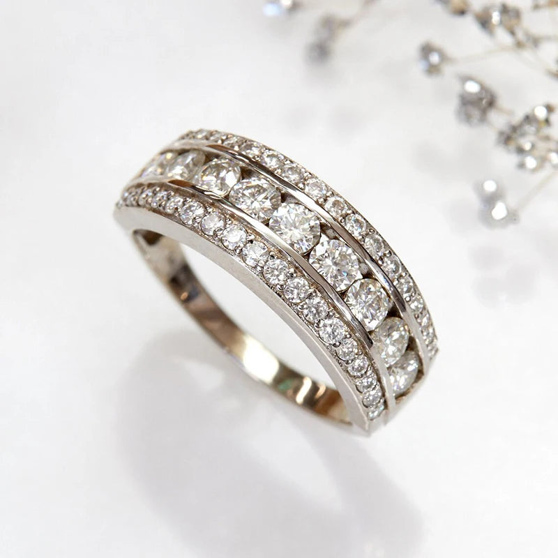 Huitan Women's Silver Cubic Zirconia Wedding Band Ring Wedding Band Ring Vue T0776 10
