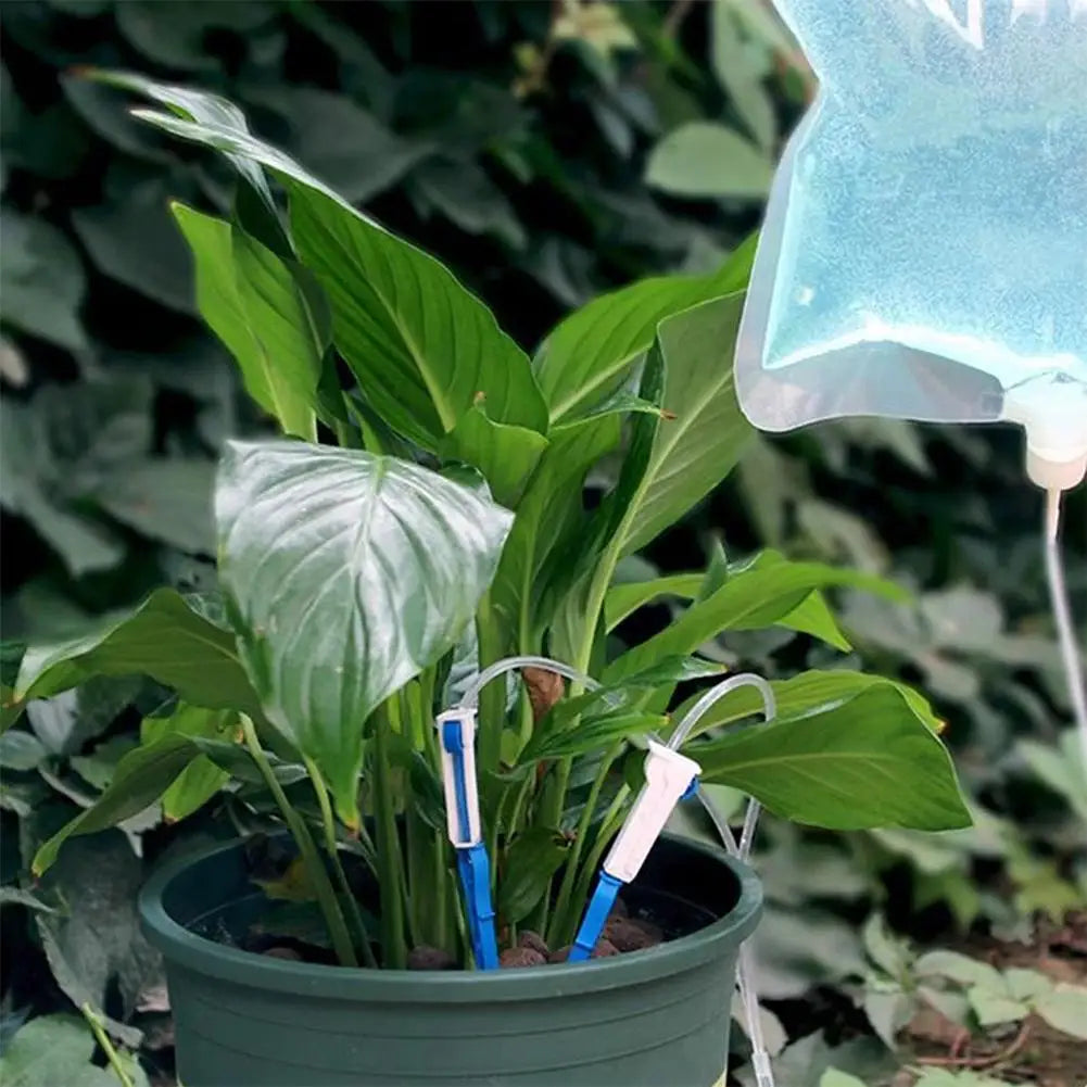 5.2L Adjustable Gardening Automatic Watering Bag Plant Automatic Irrigation System Large Capacity Gardening Watering Tool Vue