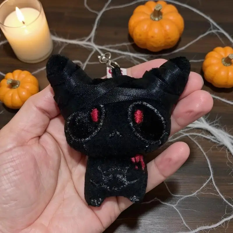 1/2 Pack Spooky Halloween Plush Keychain, Eerie Bloody Beast Figurine Charm, Gothic Fearful Bag Adornments, Couple Present Vue