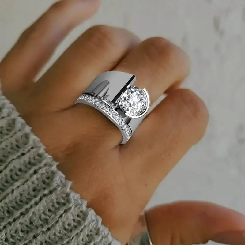 Huitan 8MM CZ Wide Band Wedding Ring – Silver Women's Jewelry Wedding Band Ring Vue