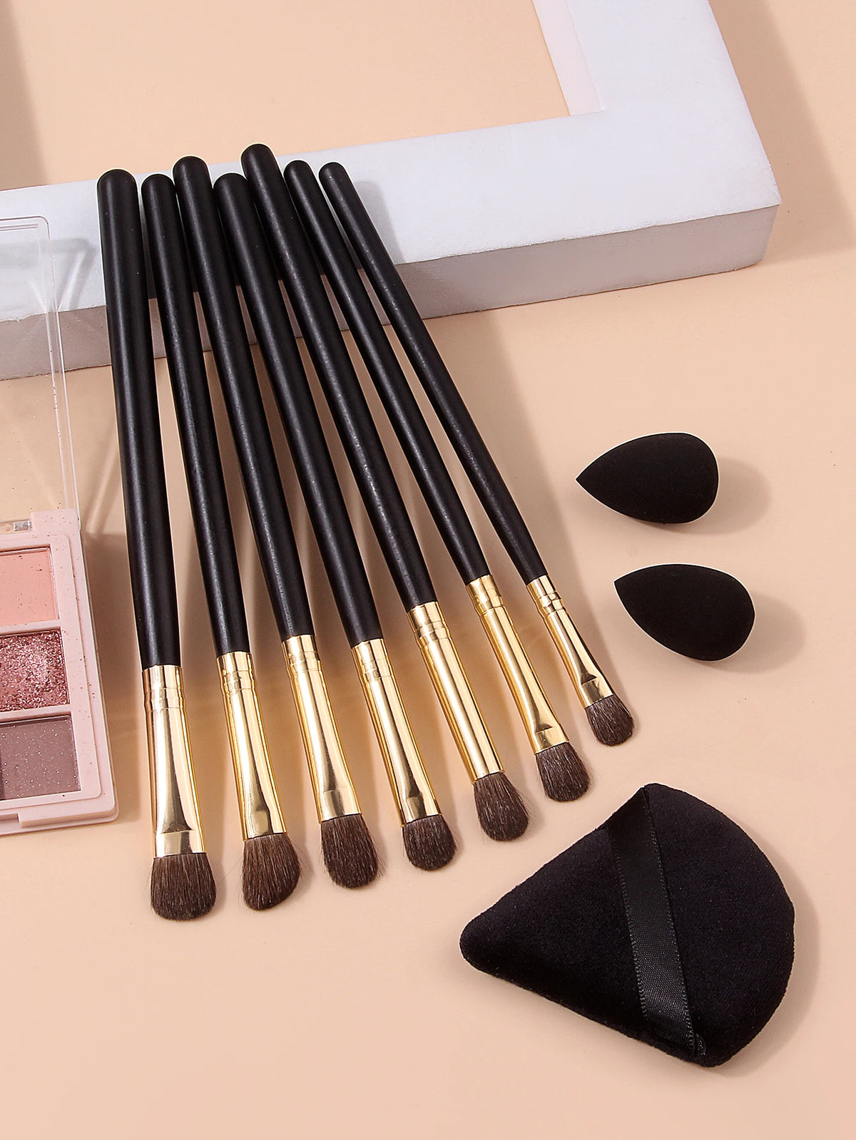 New 10Pcs Eyeshadow Makeup Brush Set, With Triangle Powder Puff & Makeup Sponge Beauty Tools Vue