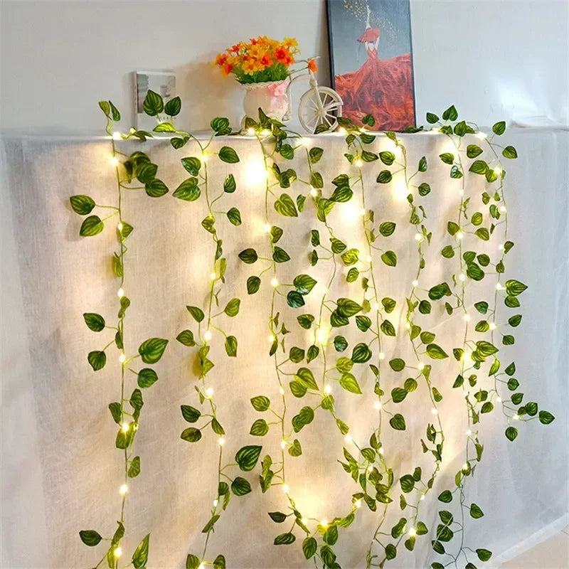 10M Green Leaf String Lights Powered By Artificial Batteries, Christmas Tree Wreath Lights Used for Courtyard Home Decoration Vue