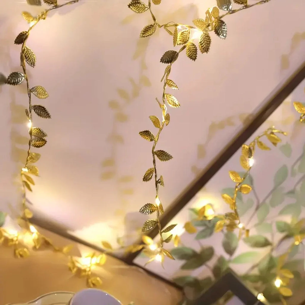 1PC 2M 20LED Golden Tiny Leaves Fairy Light Battery Powerd Led Copper Wire String Lights for Wedding Home Party DIY Xmas Decor Vue