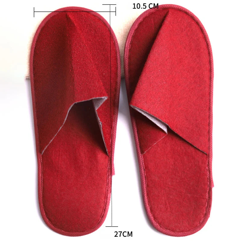 Hotel Room Essentials EVA Disposable Slippers Lightweight Soft for Guest Bed and Breakfast Vue Red