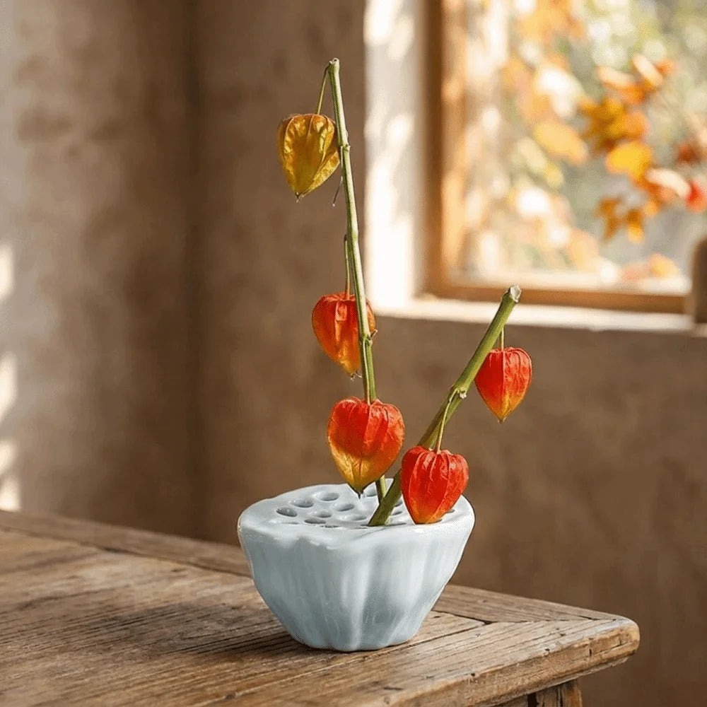 Chinese Style Ceramic Lotus Vase Exquisite Zen Meaning Artificial Flower Arrangement Vessel Natural Lotus Pod Flowerpot Vue