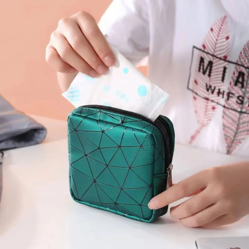 Sanitary Napkin Storage Bag Leather Waterproof Feminine Period Bag with Zipper for Teen Girls Women Small Makeup Pouch Wallet Vue