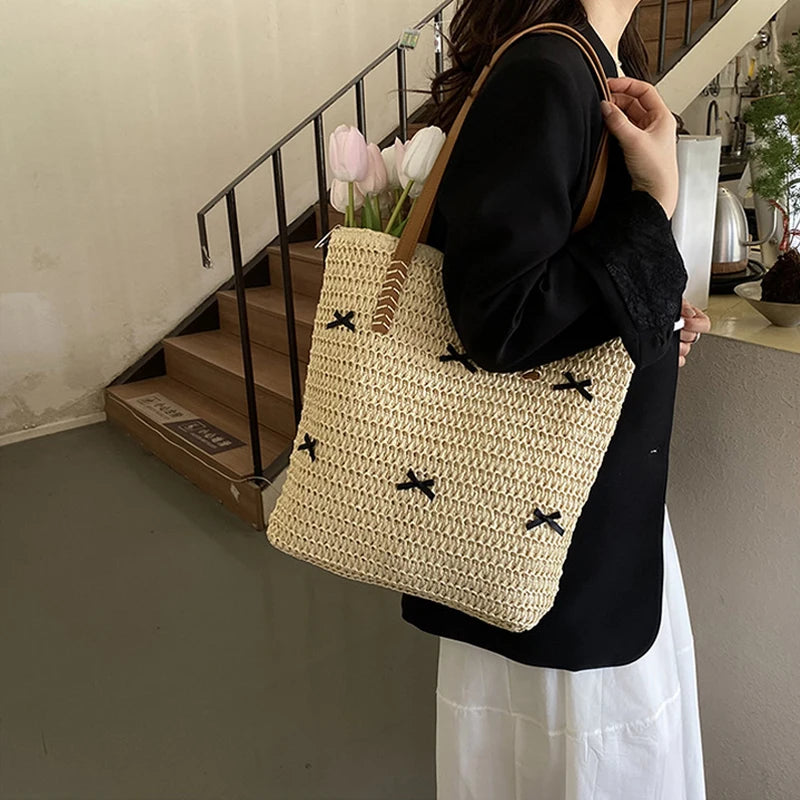 Summer Beach Large Capacity Tote Bag Women Shoulder Handmade Woven