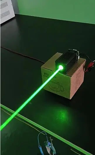 Coarse Beam 520nm 300mw/800Mw /1000mw Green Laser Light Warning Laser Module Vue 1.5W