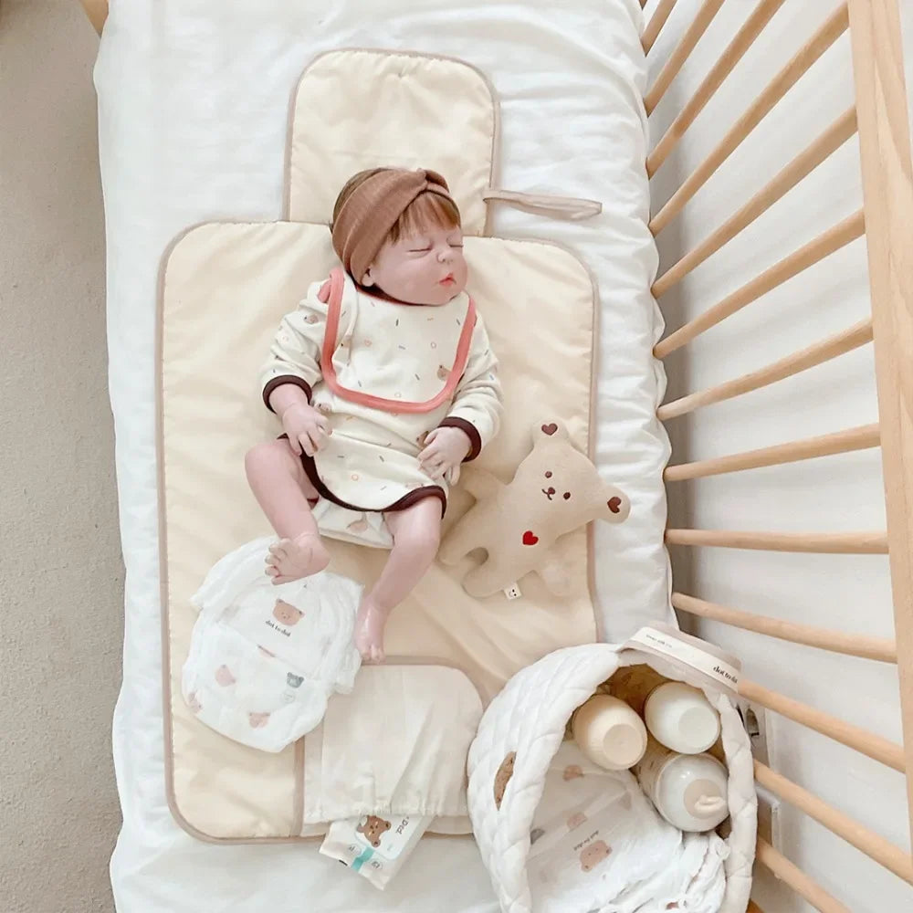 vvocciBody Extension Nursery Waterproof Pad Changer Foldable Mattress Newborn Stuff Reusable Diapers Changing Mat Cover Portable Vue