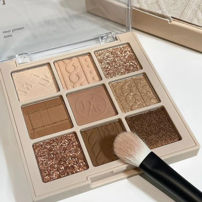 Knitted Pattern Eyeshadow Palette Glitter Matte Pink Pearlescent Shimmer Shinny Pigment Diamond Eyeshadow Korean Cosmetic Makeup Vue