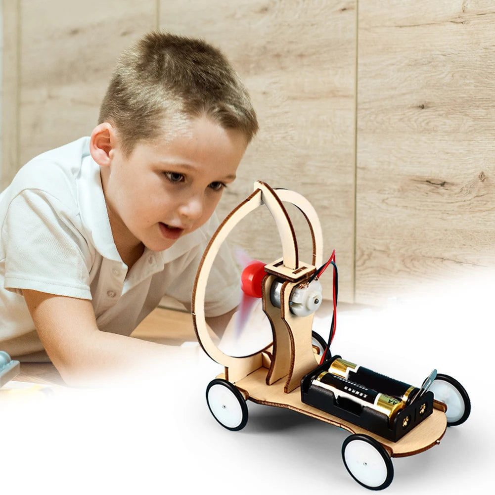 DIY Electric Wind Car Toys Excellent Plastic Wood Kids Students Physical Science Experiments Technology Learning Kit Vue