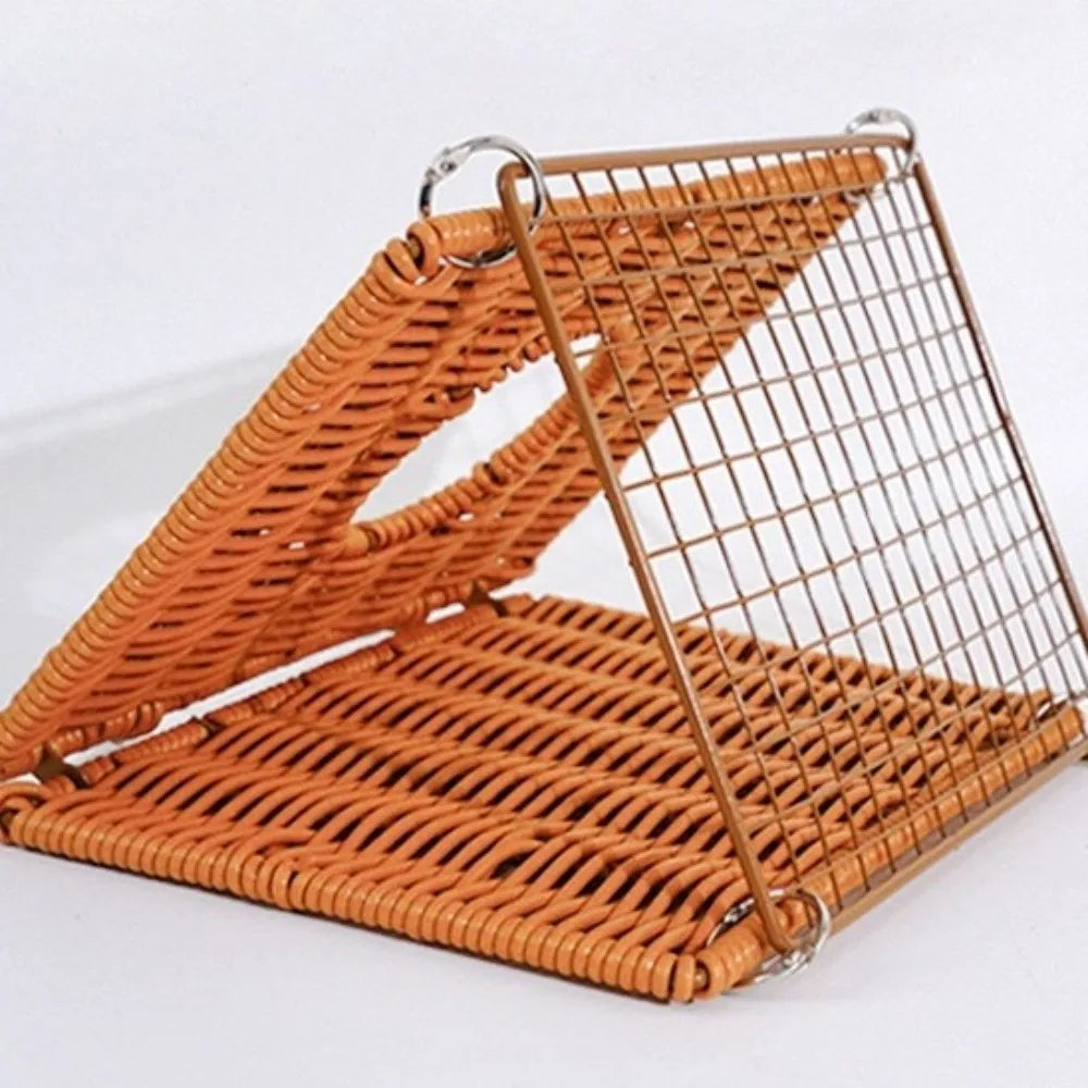 Imitate Rattan Parrots Woven Bird Nests Triangular Breathable Hamster Hideout Cave Metal Clips Mesh Bottom Pet Sleeping House Vue