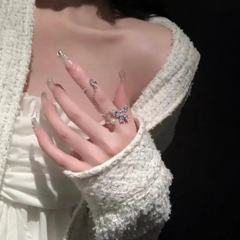 Women Fashion Butterfly Tassel Double Finger Chain Rings Hip Hop Sparkling Gift for Girlfriend Event Use Vue